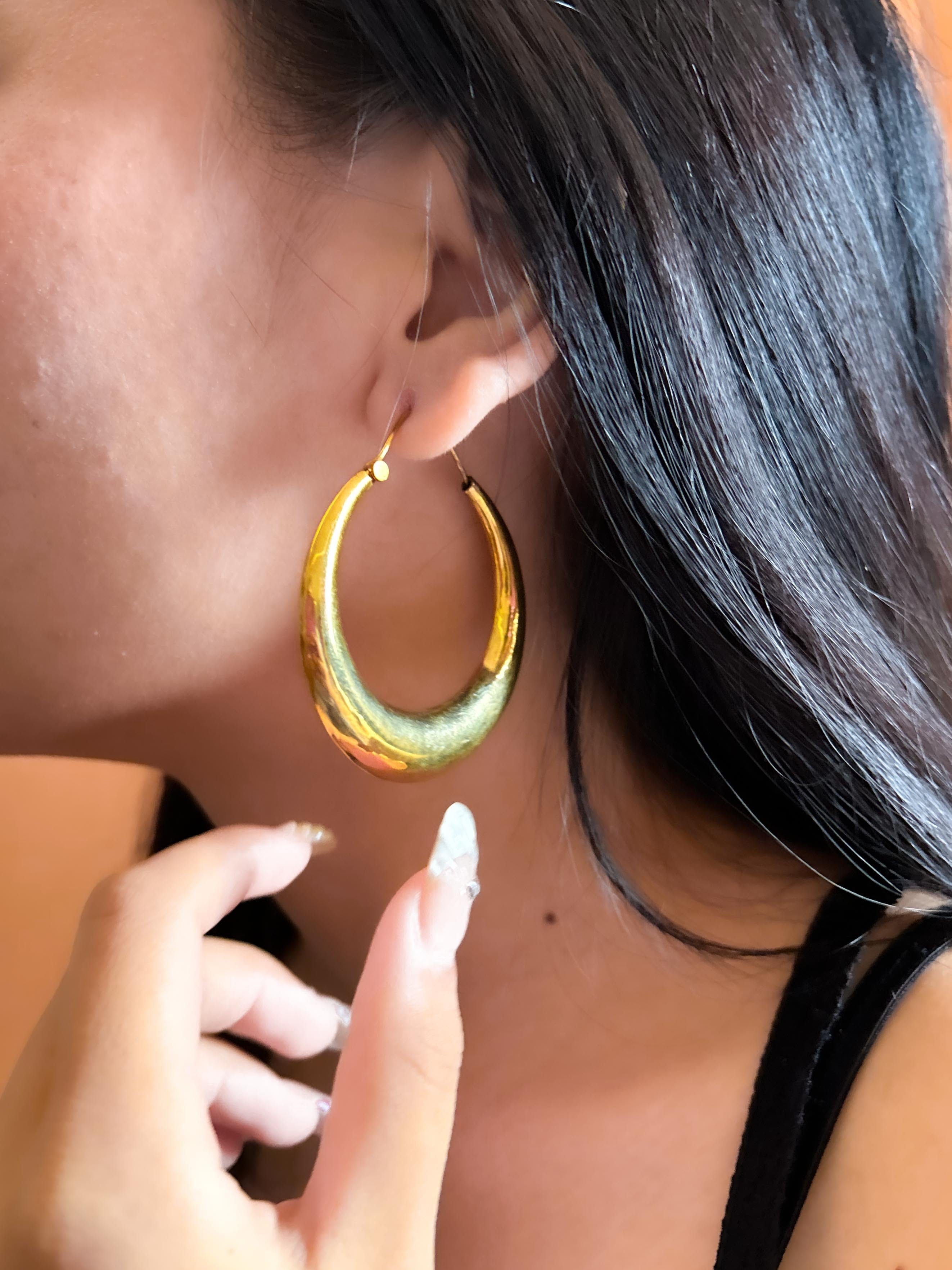 Rekhhta Essentials Earrings Chunky Gold Hoop Earrings