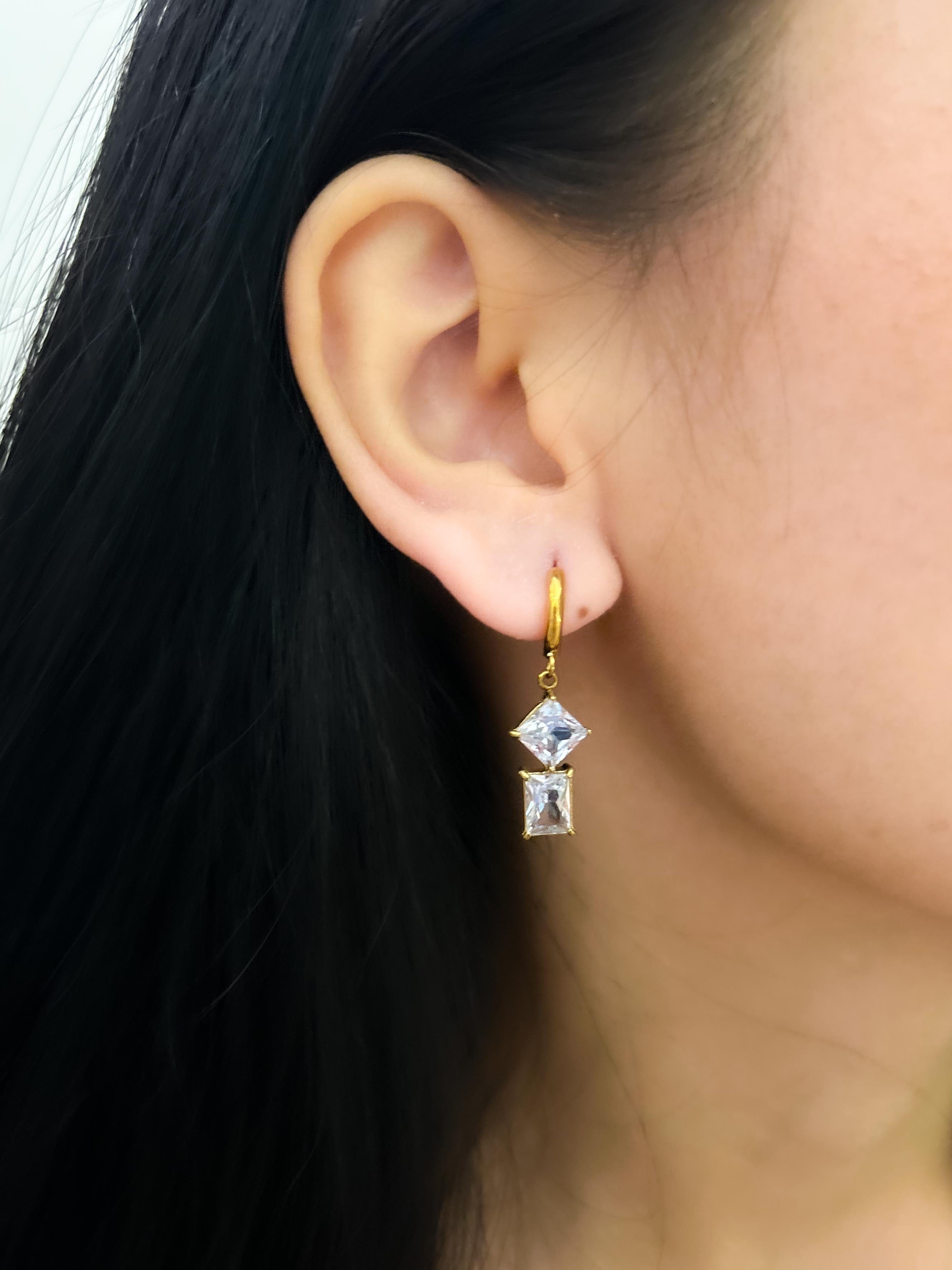 Rekhhta Essentials Earrings Luxe Prism Duo Huggie Earrings