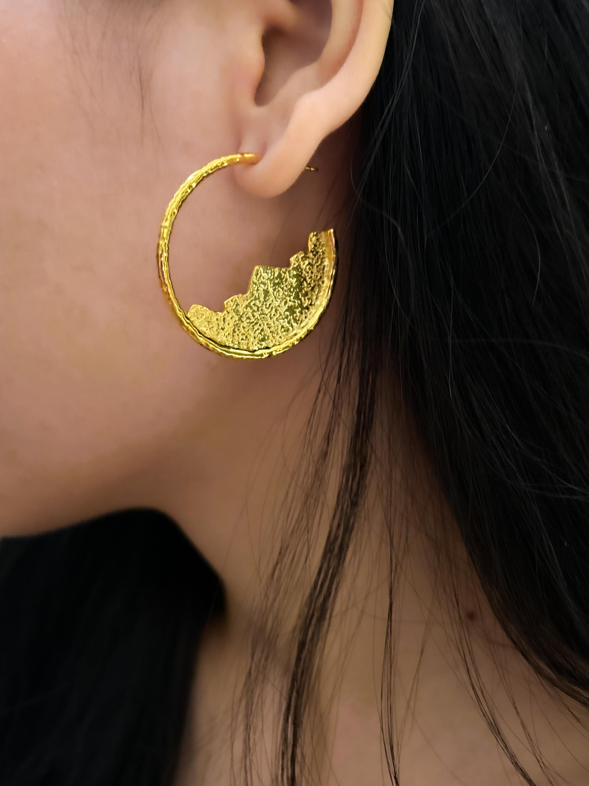 Rekhhta Essentials Earrings Meteora Mountain Earrings