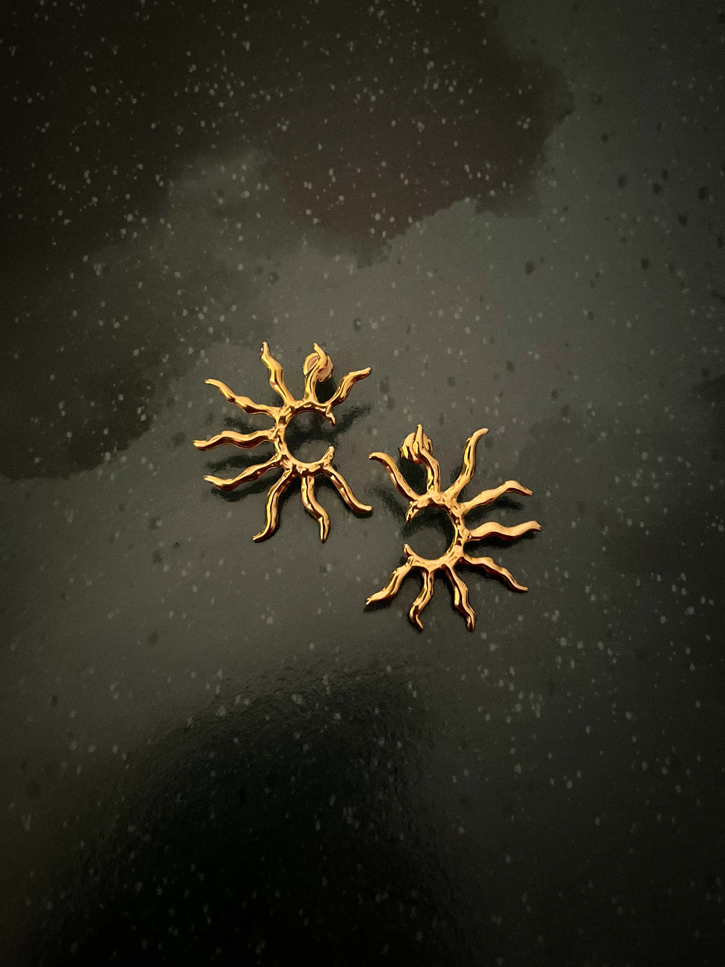 Rekhhta Essentials Earrings Solar Flare Earrings