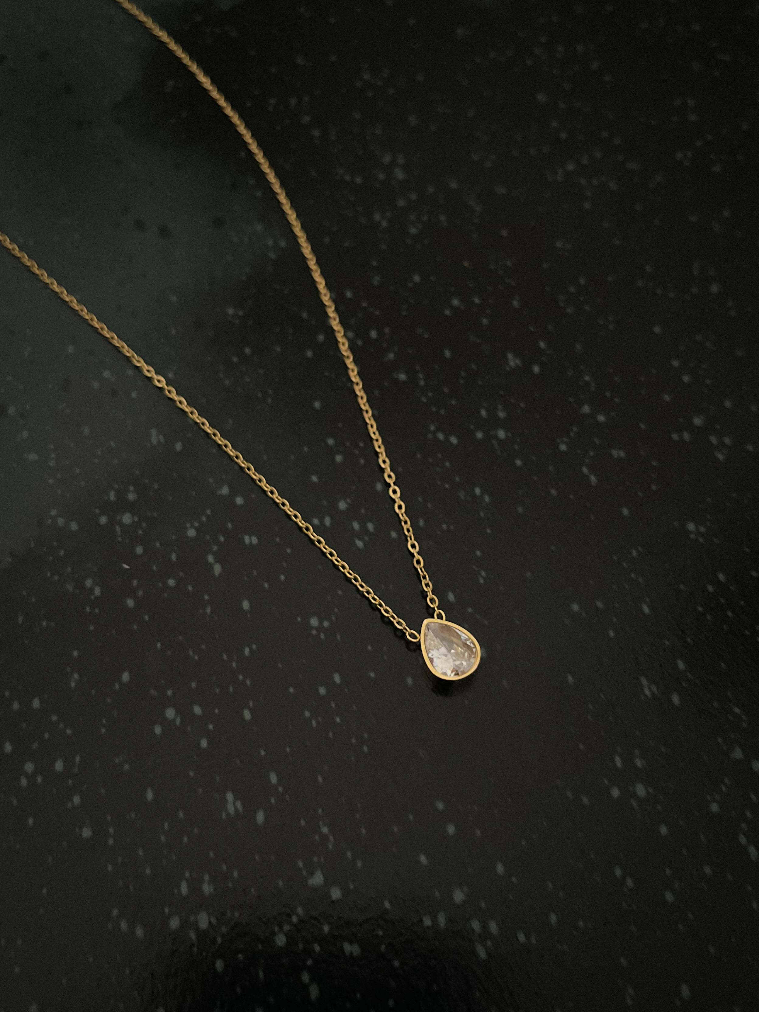 Rekhhta Essentials Necklace Teardrop Elegance Necklace